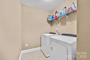 647 Hosta Dr, Fort Mill, SC 29715 - Photo 31