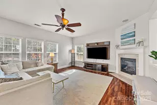 647 Hosta Dr, Fort Mill, SC 29715 - Photo 7