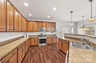 647 Hosta Dr, Fort Mill, SC 29715 - Photo 13