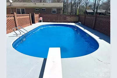 3157 28th Street NE, Hickory, NC 28601 - Photo 9