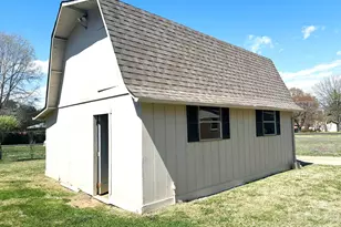 3157 28th St NE, Hickory, NC 28601 - Photo 13