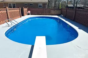 3157 28th St NE, Hickory, NC 28601 - Photo 9