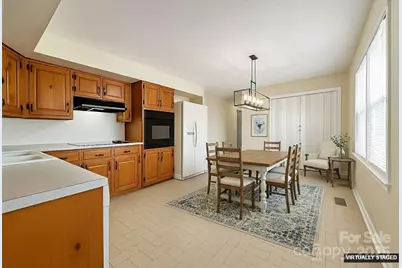 3157 28th Street NE, Hickory, NC 28601 - Photo 23