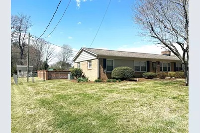 3157 28th Street NE, Hickory, NC 28601 - Photo 3