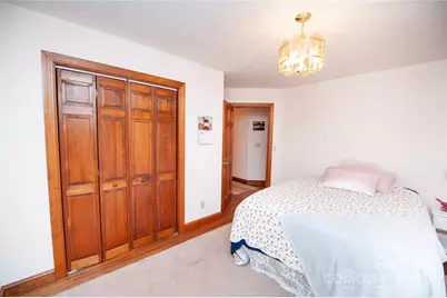 482 Forest Park Drive, Hendersonville, NC 28792 - Photo 17