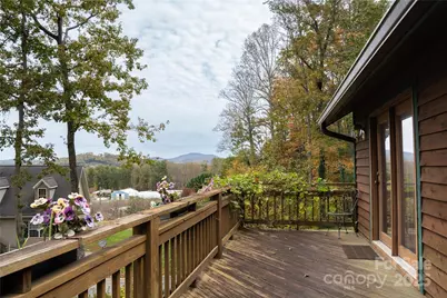 482 Forest Park Drive, Hendersonville, NC 28792 - Photo 5