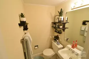 623 S New Hope Rd, Gastonia, NC 28054 - Photo 9