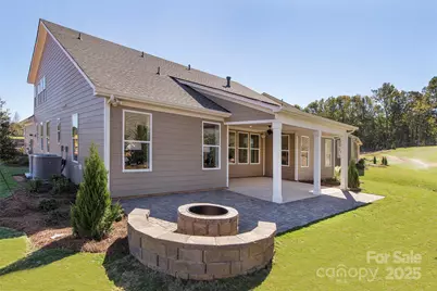 8949 Silver Springs Court, Charlotte, NC 28215 - Photo 17