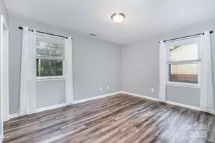 5201 Poplar Springs Dr, Charlotte, NC 28269 - Photo 15