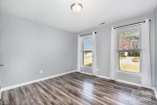 5201 Poplar Springs Dr, Charlotte, NC 28269 - Photo 17