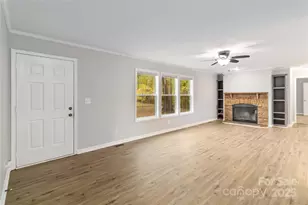 2420 Creekside Dr, Sharon, SC 29742 - Photo 7