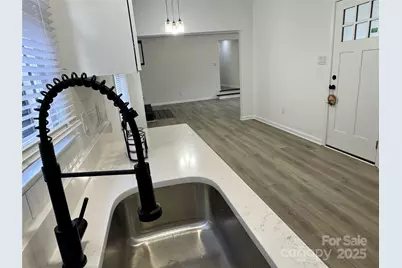 425 Acorn Oaks Drive, Salisbury, NC 28146 - Photo 9