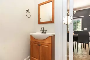 2108 Sardony Ln, Charlotte, NC 28213 - Photo 13