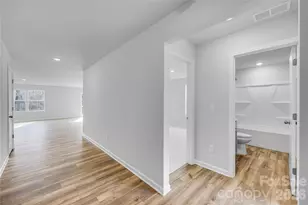 239 W 18th St, Kannapolis, NC 28081 - Photo 25