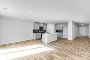 239 W 18th St, Kannapolis, NC 28081 - Photo 13