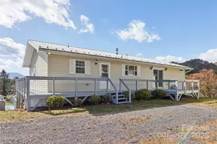 7 Crystal Ln, Waynesville, NC 28785 - Photo 3