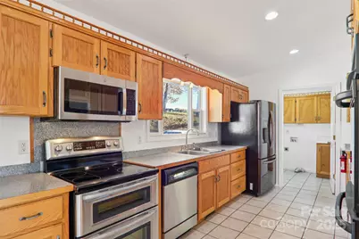 7 Crystal Lane, Waynesville, NC 28785 - Photo 9