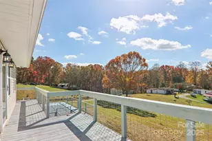 7 Crystal Ln, Waynesville, NC 28785 - Photo 5