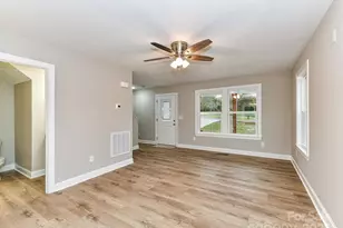 573 Wade Rd, Oakboro, NC 28129 - Photo 7