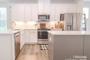 3739 S Tryon St, Charlotte, NC 28217 - Photo 9