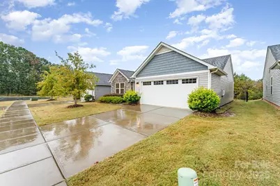 6017 Bellastead Drive, Charlotte, NC 28214 - Photo 11