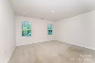 6017 Bellastead Dr, Charlotte, NC 28214 - Photo 17