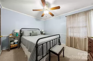 374 Efird St, Gastonia, NC 28054 - Photo 9