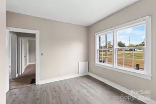 3726 Northampton Dr, Winston Salem, NC 27105 - Photo 13