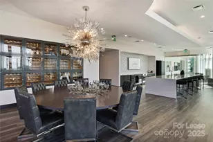 225 S Poplar St, Charlotte, NC 28202 - Photo 5