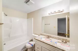 7700 Park Vista Cir, Charlotte, NC 28226 - Photo 19