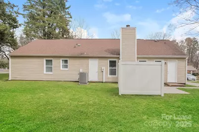 7700 Hickory Hollow Lane, Charlotte, NC 28227 - Photo 15