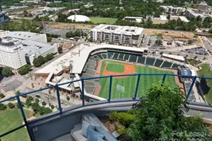 225 S Poplar St, Charlotte, NC 28202 - Photo 3