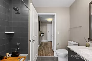 225 S Poplar St, Charlotte, NC 28202 - Photo 45