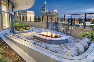 225 S Poplar St, Charlotte, NC 28202 - Photo 11