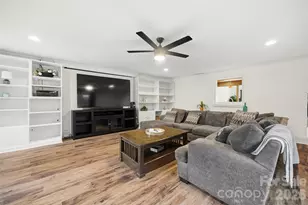 850 Burnley Rd, Charlotte, NC 28210 - Photo 13