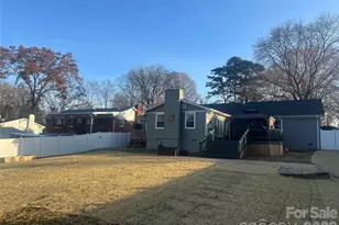 850 Burnley Rd, Charlotte, NC 28210 - Photo 35