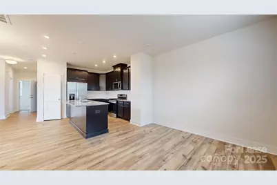 9645 Munsing Drive, Charlotte, NC 28269 - Photo 9