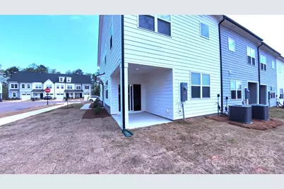 9645 Munsing Drive, Charlotte, NC 28269 - Photo 5