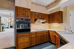 400 Charlotte St, Asheville, NC 28801 - Photo 13