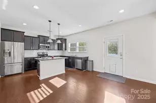11022 Belmont Run Ln, Charlotte, NC 28213 - Photo 11