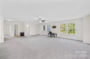 11022 Belmont Run Ln, Charlotte, NC 28213 - Photo 23