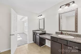 11022 Belmont Run Ln, Charlotte, NC 28213 - Photo 27