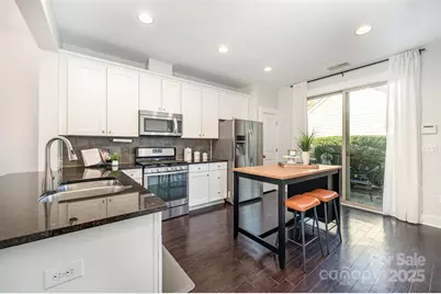 3252 Bending Birch Lane, Charlotte, NC 28206 - Photo 11