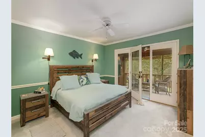 606 Red Oak Drive, Hendersonville, NC 28791 - Photo 21