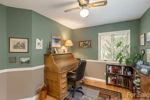 606 Red Oak Dr, Hendersonville, NC 28791 - Photo 19