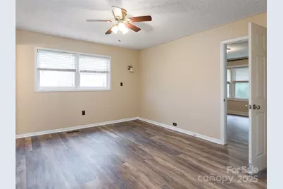 65 Banks Town Road, Weaverville, NC 28787 - Photo 15