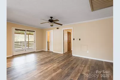 65 Banks Town Road, Weaverville, NC 28787 - Photo 11