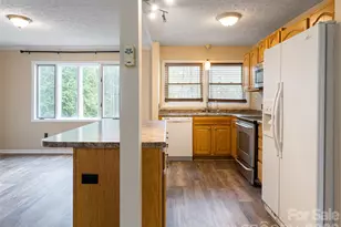 65 Banks Town Rd, Weaverville, NC 28787 - Photo 9