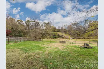 65 Banks Town Road, Weaverville, NC 28787 - Photo 35