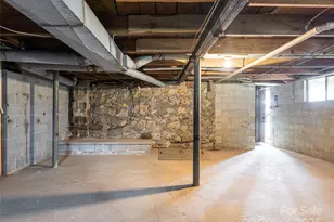 65 Banks Town Rd, Weaverville, NC 28787 - Photo 27